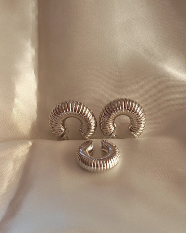 Brinco e Piercing Argolas - Image 2